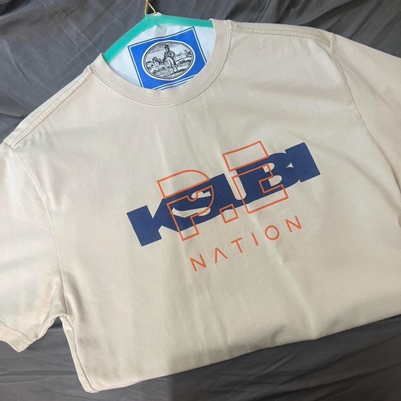 P.E Nation Beige Graphic T-Shirt - Picture 1 of 4